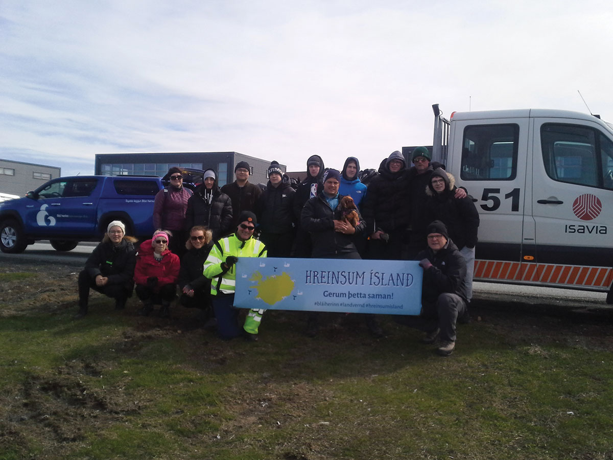 Hinn árlegi hreinsunardagur ISAVIA og Bláa hersins 2020 var haldin 23 maí.