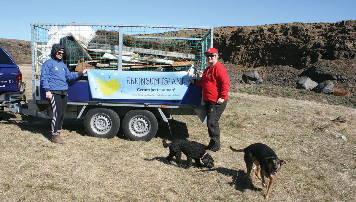 Gryfjan hreinsuð í Sandgerði, þann 7 maí.